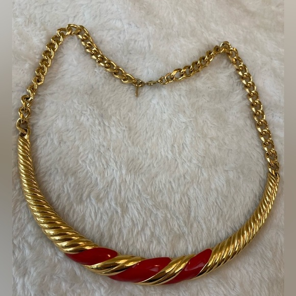 Monet Collar Choker Necklace w/ Red Enamel‎ Vintage - Picture 1 of 9